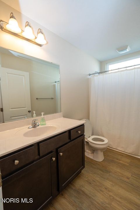 Tiny photo for 6908 Torrey Pine Court, Maumee, OH 43537 (MLS # 10010023)