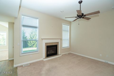 Tiny photo for 6908 Torrey Pine Court, Maumee, OH 43537 (MLS # 10010023)