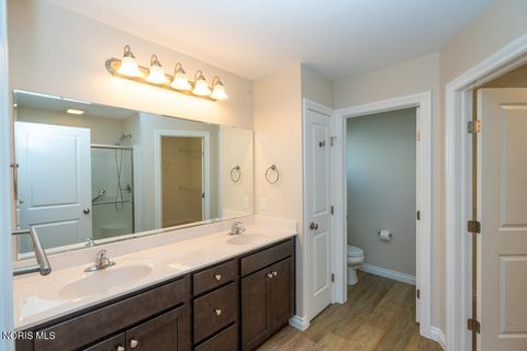 Tiny photo for 6908 Torrey Pine Court, Maumee, OH 43537 (MLS # 10010023)