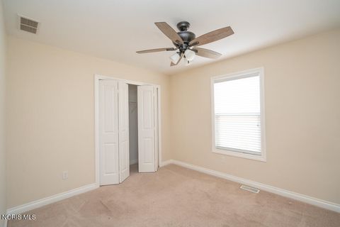 Tiny photo for 6908 Torrey Pine Court, Maumee, OH 43537 (MLS # 10010023)