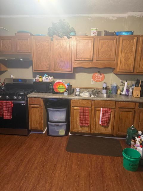 Tiny photo for 1441 Yates Street, Toledo, OH 43608 (MLS # 10006122)