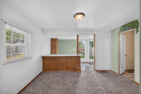 Tiny photo for 2708 122nd Street, Toledo, OH 43611 (MLS # 10011158)
