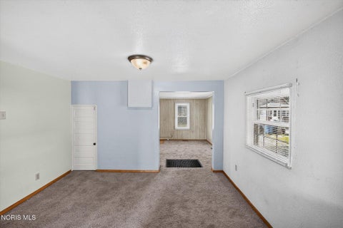 Tiny photo for 2708 122nd Street, Toledo, OH 43611 (MLS # 10011158)