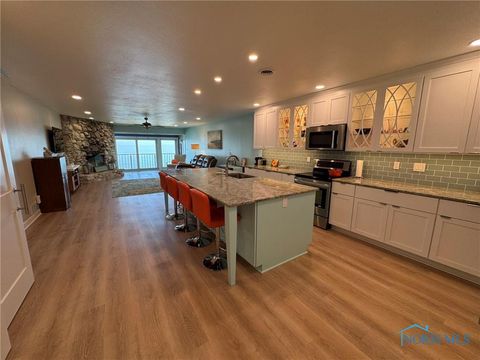 Tiny photo for 2212 N Carriage Lane #7, Port Clinton, OH 43452 (MLS # 10004533)