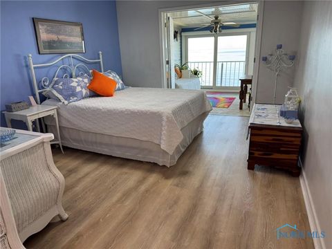 Tiny photo for 2212 N Carriage Lane #7, Port Clinton, OH 43452 (MLS # 10004533)