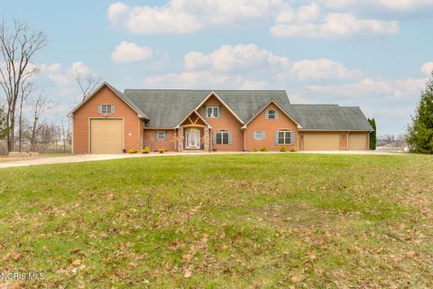 Photo of 555 Molala Cove, Montpelier, OH 43543 (MLS # 10005602)