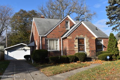 Tiny photo for 2719 Letchworth Parkway, Toledo, OH 43606 (MLS # 10001638)