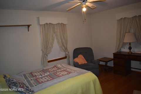 Tiny photo for 2719 Letchworth Parkway, Toledo, OH 43606 (MLS # 10001638)