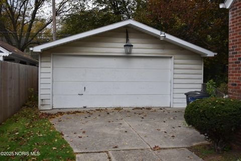 Tiny photo for 2719 Letchworth Parkway, Toledo, OH 43606 (MLS # 10001638)