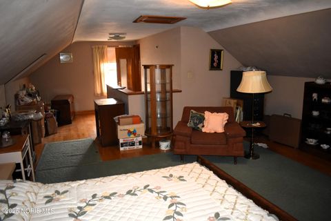 Tiny photo for 2719 Letchworth Parkway, Toledo, OH 43606 (MLS # 10001638)