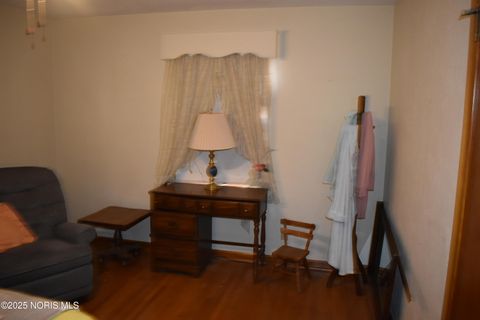 Tiny photo for 2719 Letchworth Parkway, Toledo, OH 43606 (MLS # 10001638)