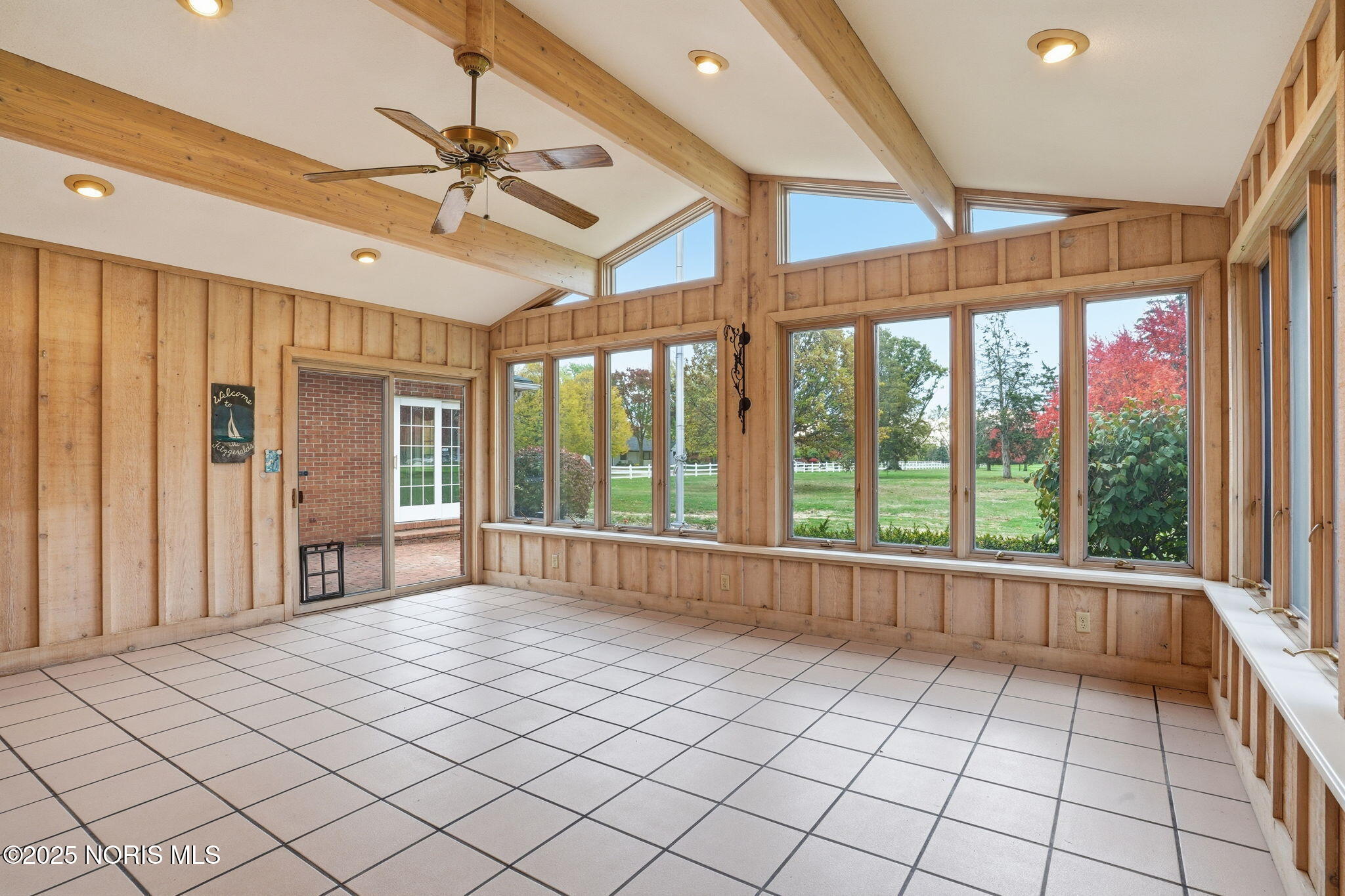 Findlay, Ohio 45840, United States, 5 Bedrooms Bedrooms, ,4 BathroomsBathrooms,Residential,Active,236562