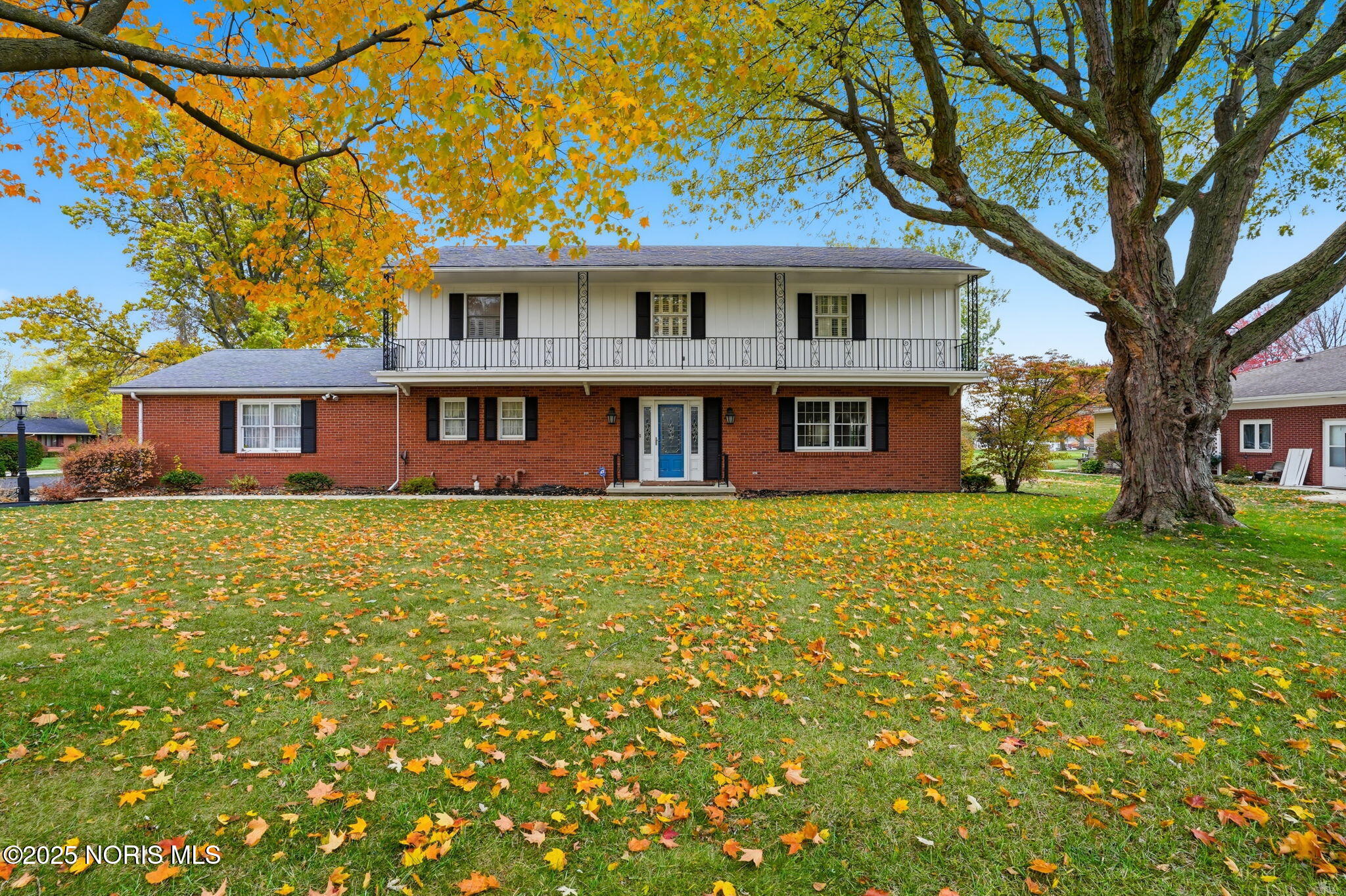 Findlay, Ohio 45840, United States, 5 Bedrooms Bedrooms, ,4 BathroomsBathrooms,Residential,Active,236562