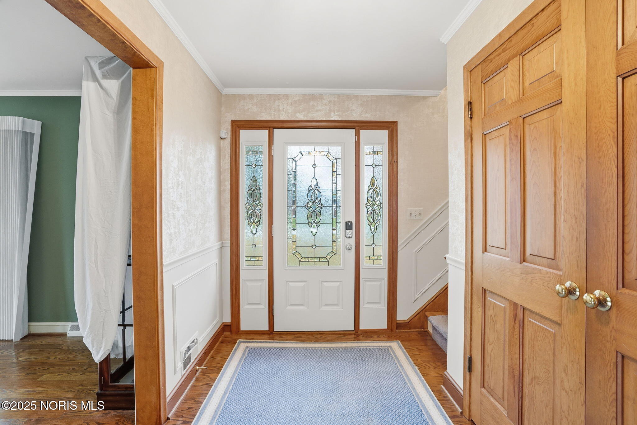 Findlay, Ohio 45840, United States, 5 Bedrooms Bedrooms, ,4 BathroomsBathrooms,Residential,Active,236562