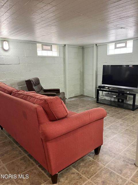 Tiny photo for 3222 Escott Avenue, Toledo, OH 43614 (MLS # 10005147)