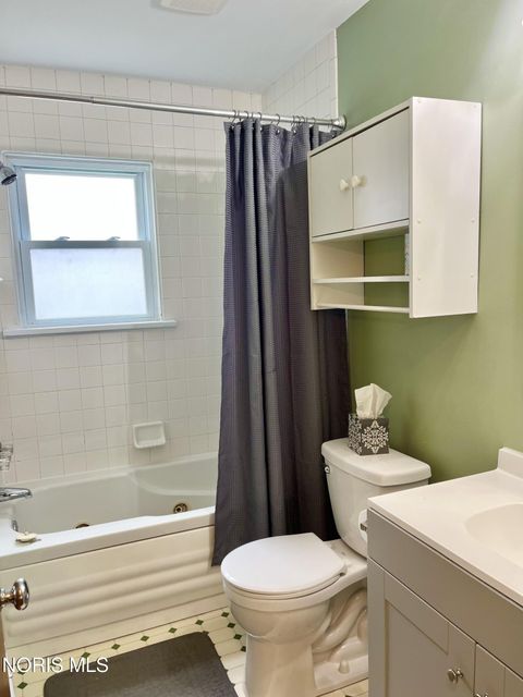 Tiny photo for 3222 Escott Avenue, Toledo, OH 43614 (MLS # 10005147)