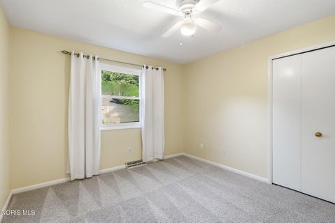 Tiny photo for 2716 Stoneleigh Drive, Toledo, OH 43617 (MLS # 10012381)