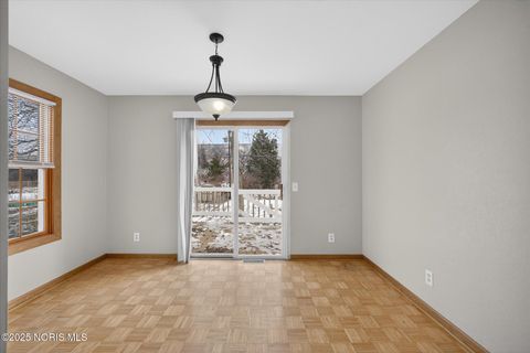 Tiny photo for 4616 Longfellow Road, Sylvania, OH 43560 (MLS # 10002361)