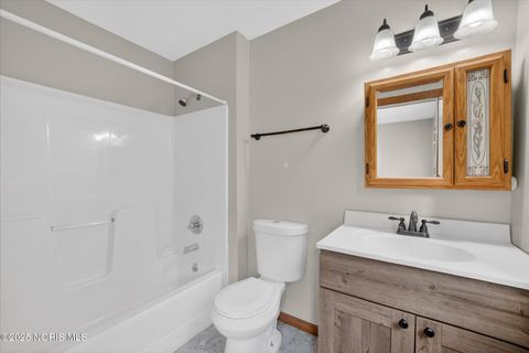 Tiny photo for 4616 Longfellow Road, Sylvania, OH 43560 (MLS # 10002361)