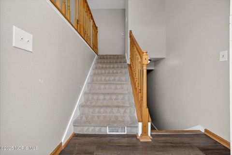 Tiny photo for 4616 Longfellow Road, Sylvania, OH 43560 (MLS # 10002361)