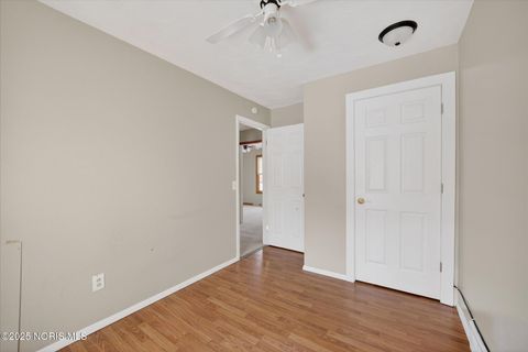 Tiny photo for 4616 Longfellow Road, Sylvania, OH 43560 (MLS # 10002361)