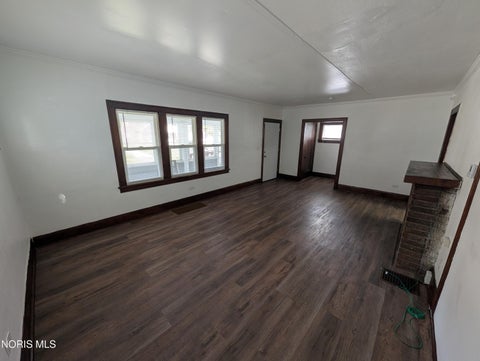 Tiny photo for 2034 Perth Street, Toledo, OH 43607 (MLS # 10012115)