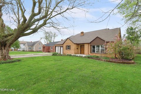 Tiny photo for 109 W Lugbill Road, Archbold, OH 43502 (MLS # 10006768)