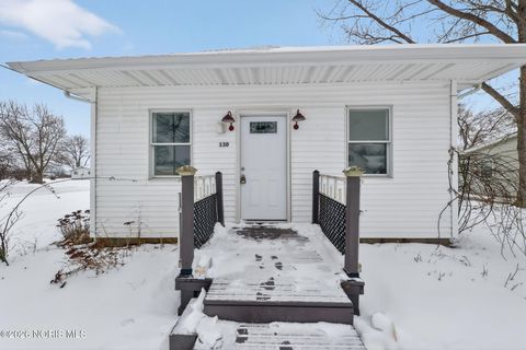Tiny photo for 130 S Rock Street, Sherwood, OH 43556 (MLS # 10003817)