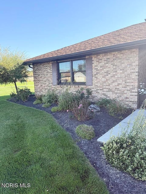 Tiny photo for 1643 Kathryn Court #24, Findlay, OH 45840 (MLS # 10014510)