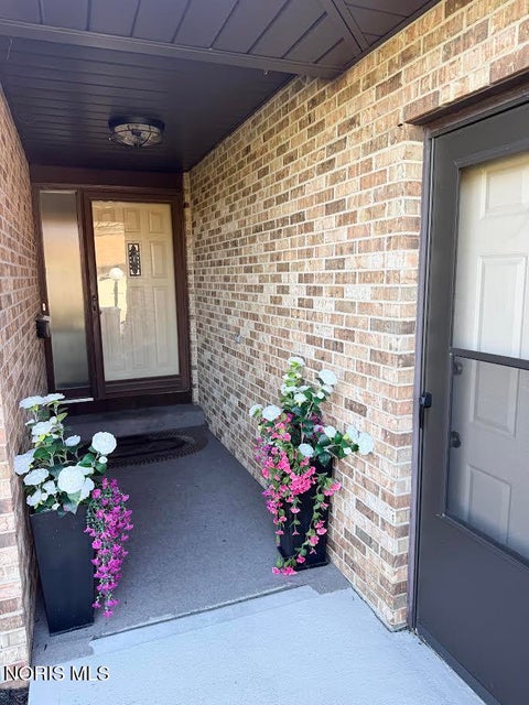Tiny photo for 1643 Kathryn Court #24, Findlay, OH 45840 (MLS # 10014510)