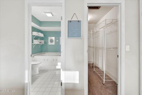 Tiny photo for 6955 Dorr Street #Ste 64, Toledo, OH 43615 (MLS # 10005583)