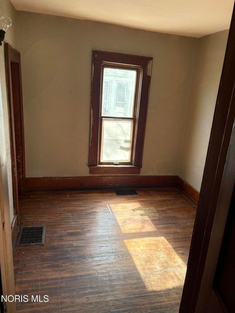 Tiny photo for 821 S Main Street, Bryan, OH 43506 (MLS # 10004681)