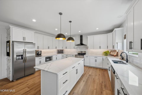 Tiny photo for 2910 Setter Point Drive, Maumee, OH 43537 (MLS # 10014226)