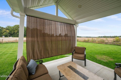 Tiny photo for 2910 Setter Point Drive, Maumee, OH 43537 (MLS # 10014226)