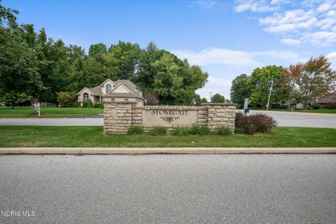 Tiny photo for 2910 Setter Point Drive, Maumee, OH 43537 (MLS # 10014226)