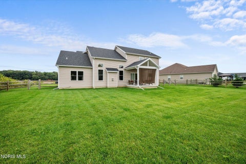 Tiny photo for 2910 Setter Point Drive, Maumee, OH 43537 (MLS # 10014226)