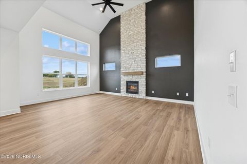 Tiny photo for 114 Kinloch Drive, Perrysburg, OH 43551 (MLS # 10000562)