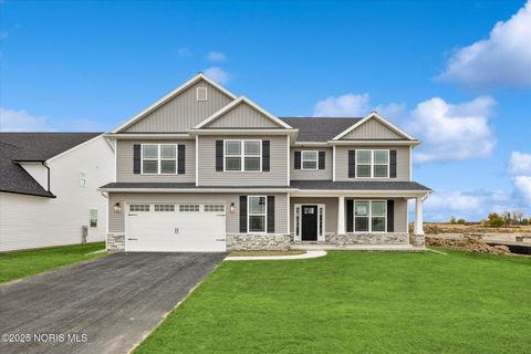 Photo of 114 Kinloch Drive, Perrysburg, OH 43551 (MLS # 10000562) Photo of 114 Kinloch Drive, Perrysburg, OH 43551 (MLS # 10000562)