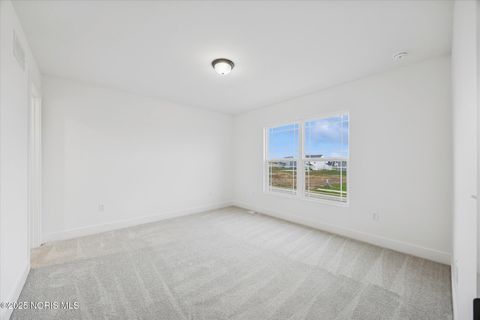 Tiny photo for 114 Kinloch Drive, Perrysburg, OH 43551 (MLS # 10000562)