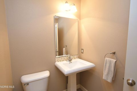 Tiny photo for 3149 Sterlingwood Lane, Perrysburg, OH 43551 (MLS # 10006398)