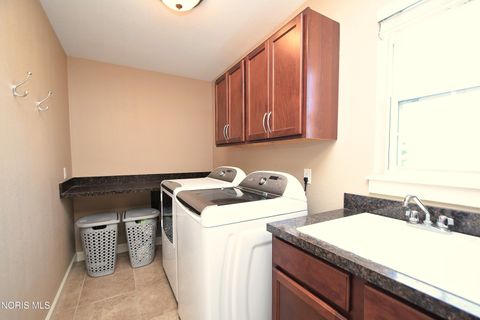 Tiny photo for 3149 Sterlingwood Lane, Perrysburg, OH 43551 (MLS # 10006398)