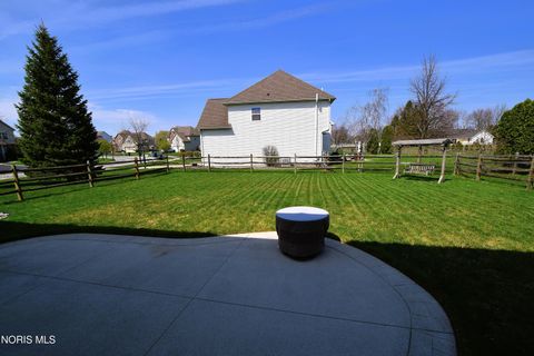 Tiny photo for 3149 Sterlingwood Lane, Perrysburg, OH 43551 (MLS # 10006398)