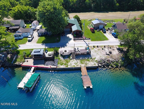 Tiny photo for 3785 Shannon Road # 234, Fremont, OH 43420 (MLS # 10009438)