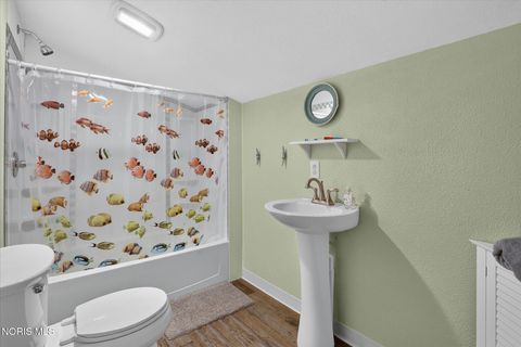 Tiny photo for 3785 Shannon Road # 234, Fremont, OH 43420 (MLS # 10009438)