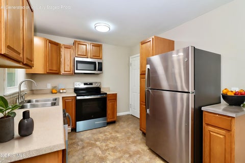 Tiny photo for 3453 Saint Bernard Drive, Toledo, OH 43613 (MLS # 10014424)