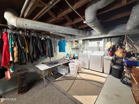 Tiny photo for 5933 Acoma Drive, Toledo, OH 43623 (MLS # 10008096)