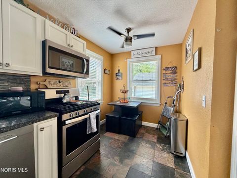 Tiny photo for 5933 Acoma Drive, Toledo, OH 43623 (MLS # 10008096)
