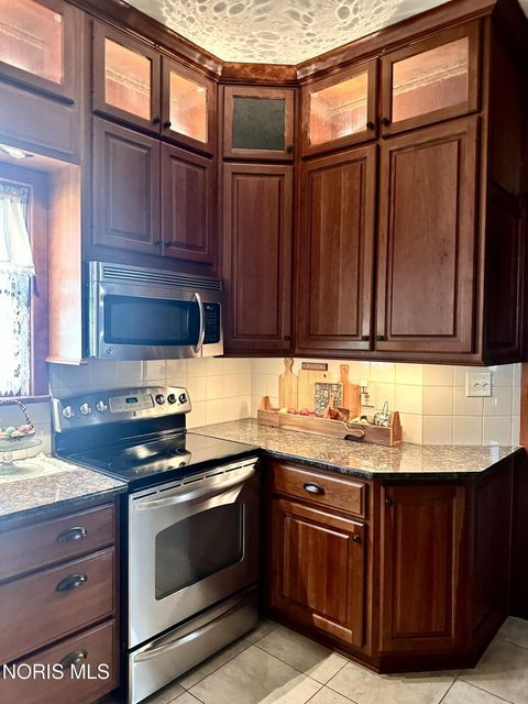 Tiny photo for 303 N Main Street, Antwerp, OH 45813 (MLS # 10006631)