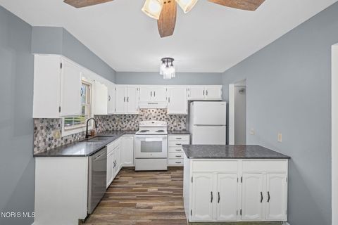 Tiny photo for 600 Wilkshire Drive, Waterville, OH 43566 (MLS # 10009235)