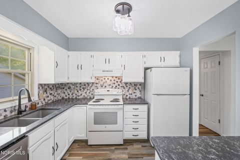 Tiny photo for 600 Wilkshire Drive, Waterville, OH 43566 (MLS # 10009235)